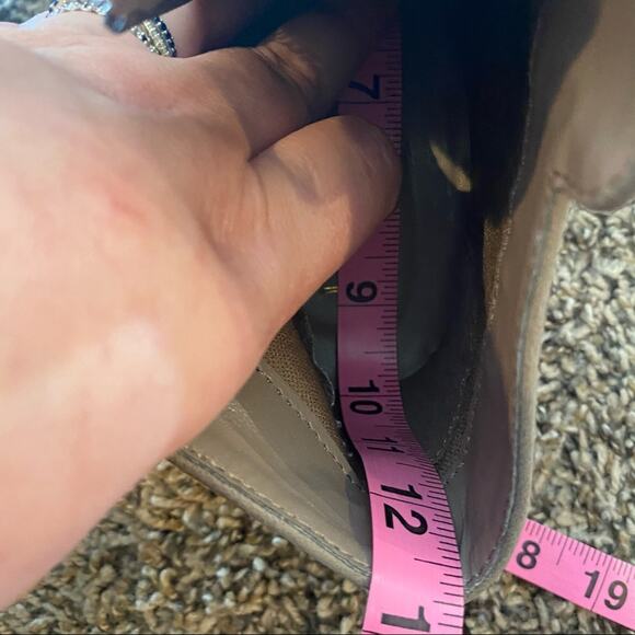 Lulu’s Two Tone Zipper Ankle Booties Approx Size 6 - Picture 10 of 13